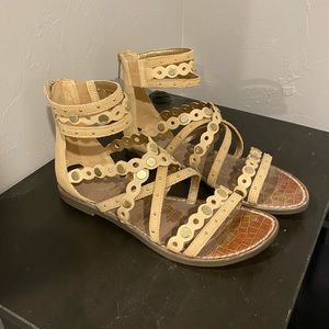 Sam Edelman Geren Sandel in Camel Suede